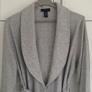 Jones New York Gray Women's Robe. Size L/XL